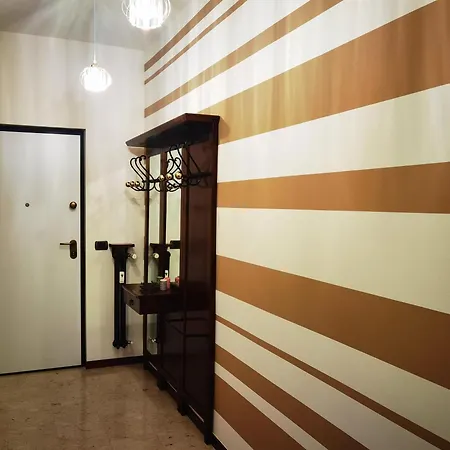 App 106m2 2letti Matrimoniali E Divano Letto, Box Free - La Casa - Milanofieracomosaronnomxpmonzaceriano Laghetto * Ceriano Laghetto