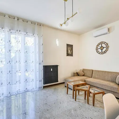 Apartment App 106m2 2letti Matrimoniali E Divano Letto, Box Free - La Casa - Milanofieracomosaronnomxpmonzaceriano Laghetto Ceriano Laghetto